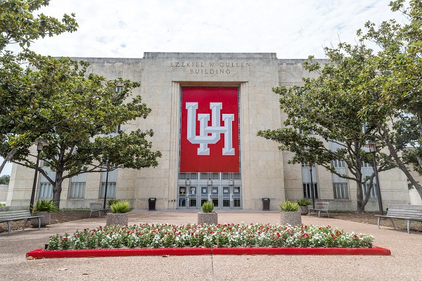 University of Houston International Merit Scholarship 2023, USA